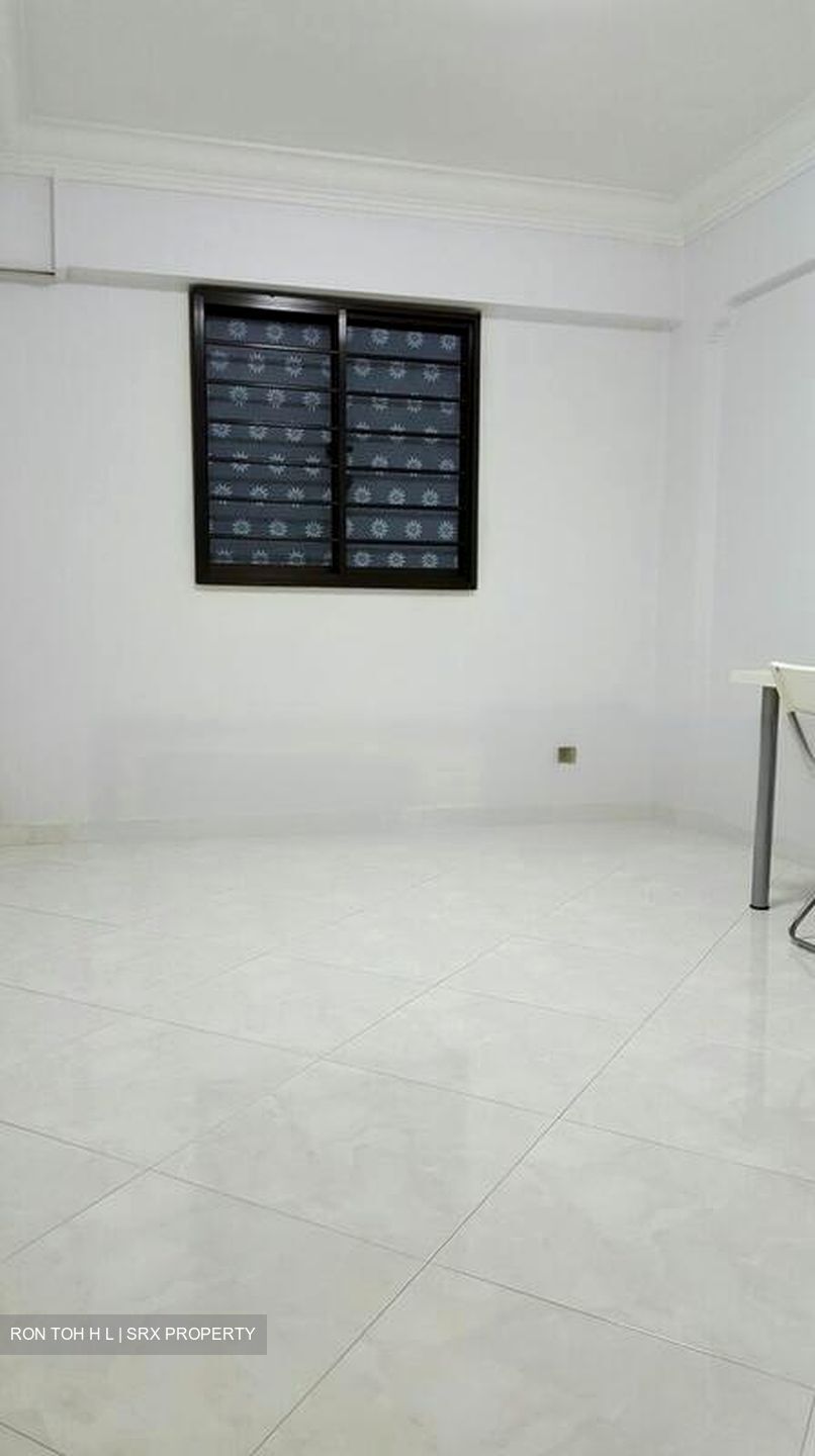 Blk 304 Clementi Avenue 4 (Clementi), HDB 3 Rooms #433775801